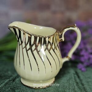 Vtg Sadler China England Milk Creamer Pitcher Yellow & 14K Gold Rim Swirl 1950